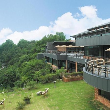 Hantan River Spa Hotel Cheorwon Exterior photo